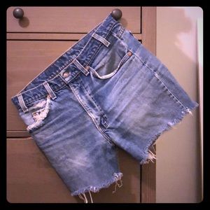 Vintage 517 Levi cutoff shorts